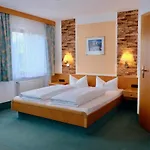 Aparthotel Gaestehaus Biedermann 3*