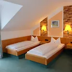 Gaestehaus Biedermann 3* 킨딩