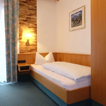 Gaestehaus Biedermann 3* Kinding